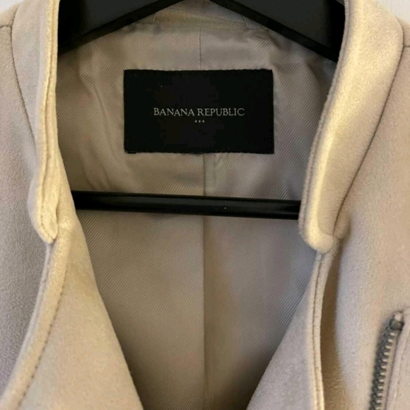 NWOT Banana Republic Vegan Suede Cream Jacket - Picture 3 of 3